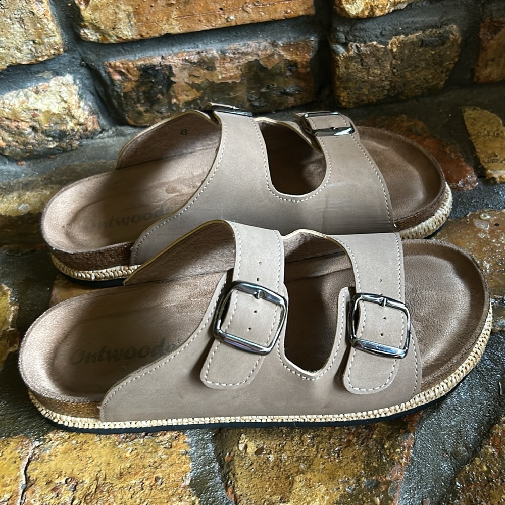Outwoods Sandals. - Picture 3 of 5